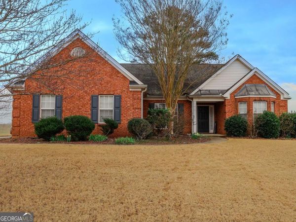 3385 Stoneleigh Run Drive, Buford, GA 30519