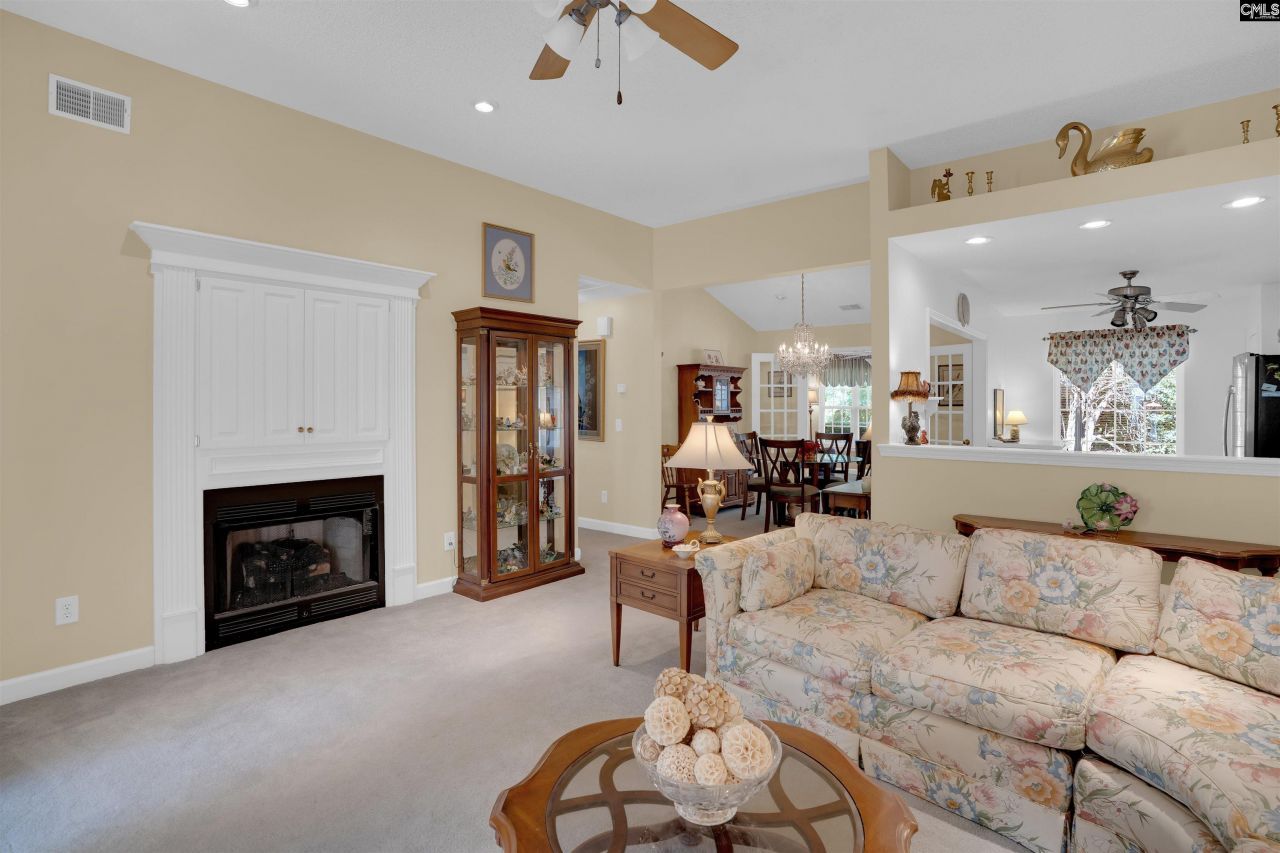 114 Mallard Landing Way Photo 6