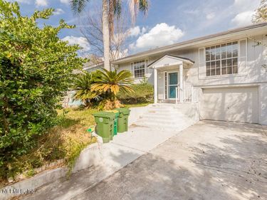 1205 16TH Street N, Jacksonville Beach, FL 32250