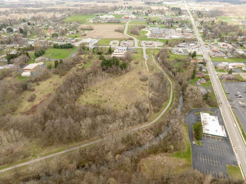 825 Harding Way W, Galion, OH 44833 Photo 13