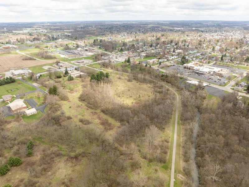 825 Harding Way W, Galion, OH 44833 Photo 14