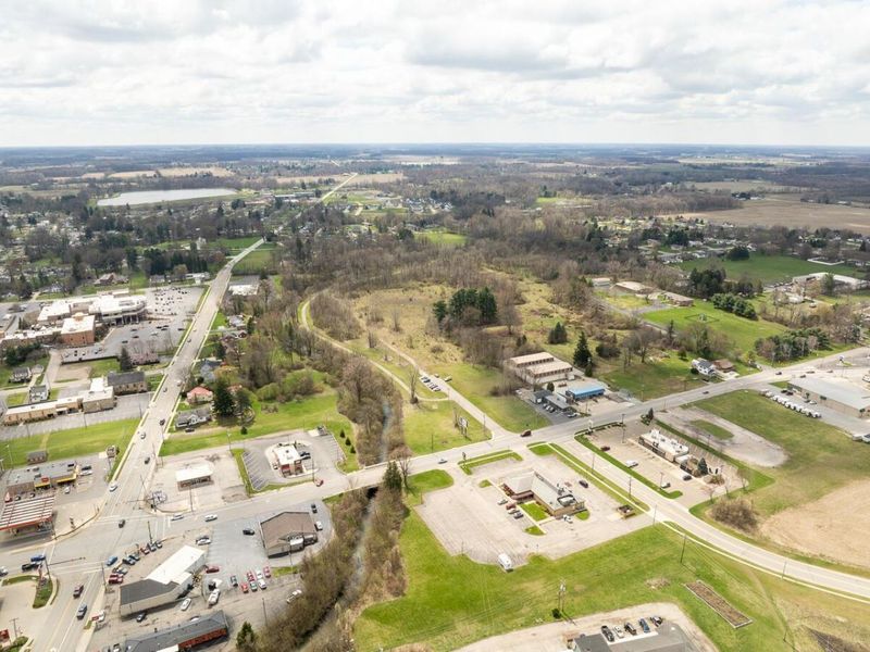 825 Harding Way W, Galion, OH 44833 Photo 2