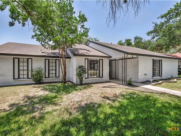 1909 Canyon Creek Drive, Temple, TX 76502