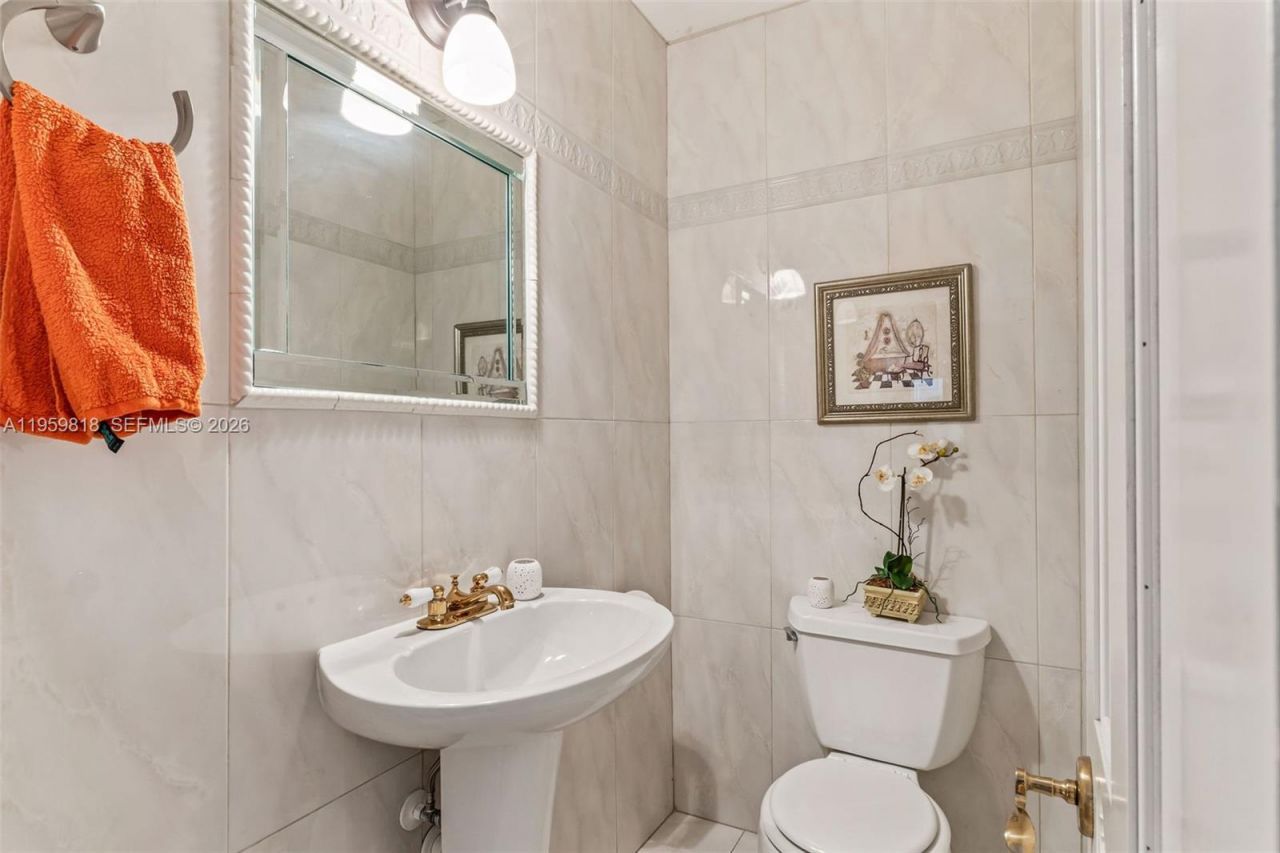 15005 SW 148th St , Miami, FL 33196 Photo