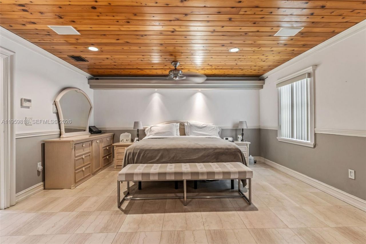 15005 SW 148th St , Miami, FL 33196 Photo