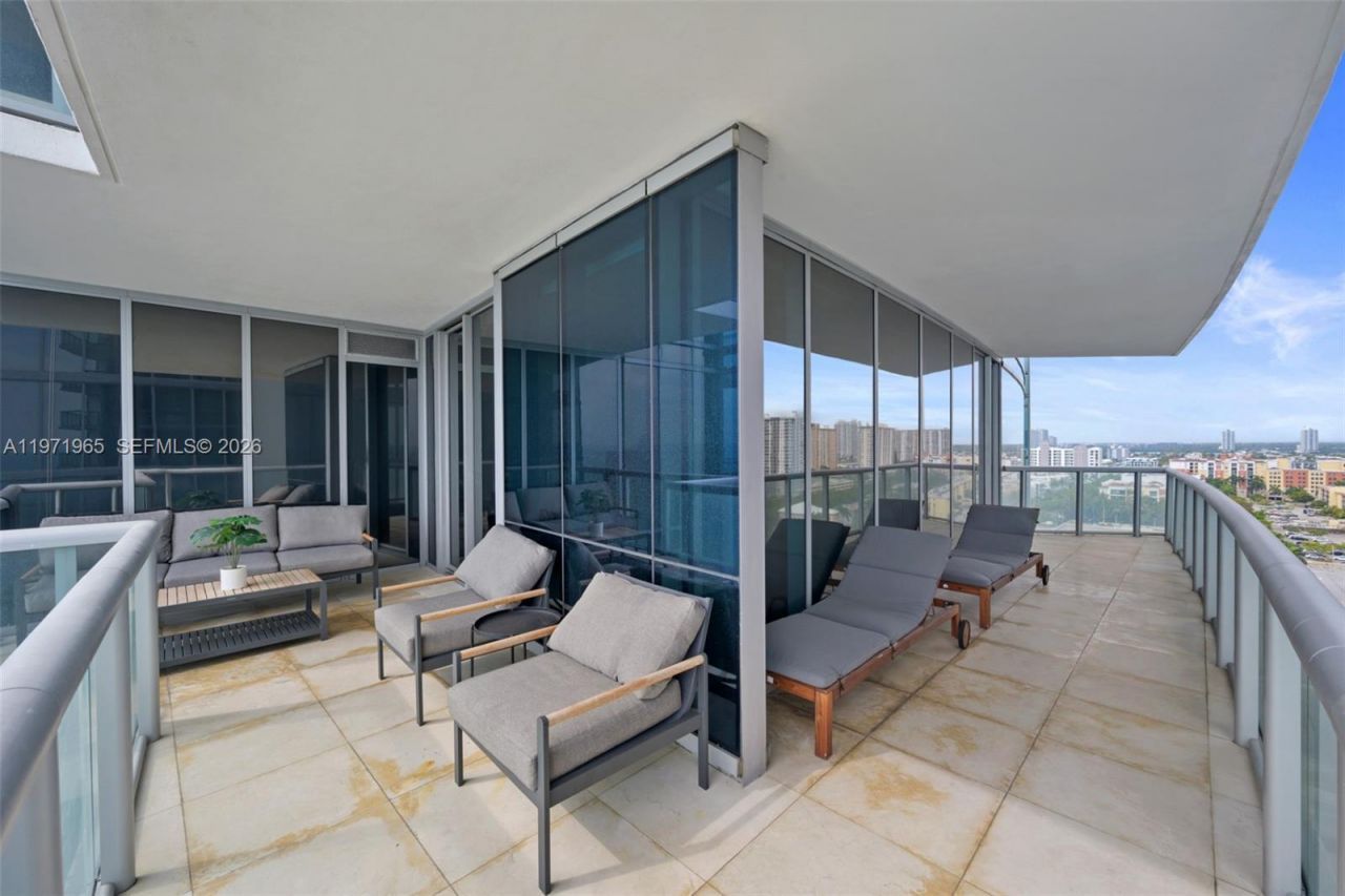 17121 Collins Ave , Unit 1508, Sunny Isles Beach, FL 33160 Photo