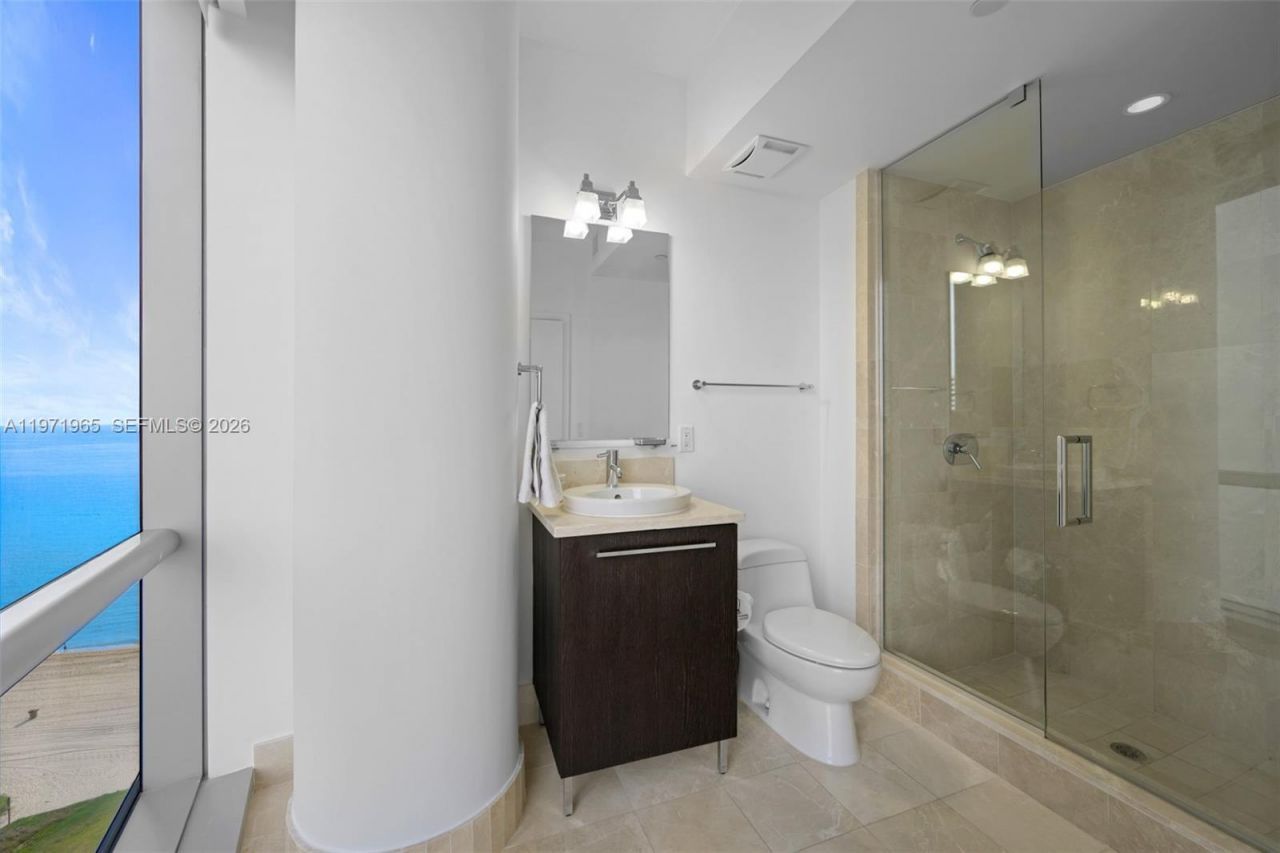 17121 Collins Ave , Unit 1508, Sunny Isles Beach, FL 33160 Photo
