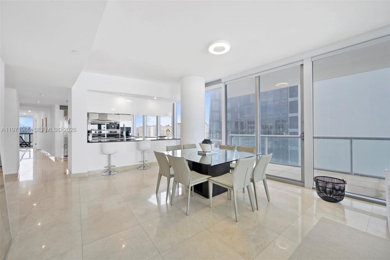 17121 Collins Ave , Unit 1508, Sunny Isles Beach, FL 33160 Photo