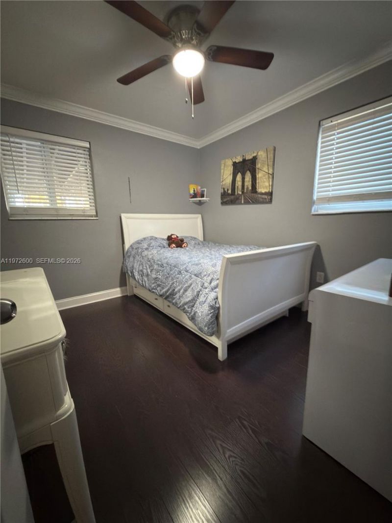 17221 NW 82nd Ave, Hialeah, FL 33015 Photo