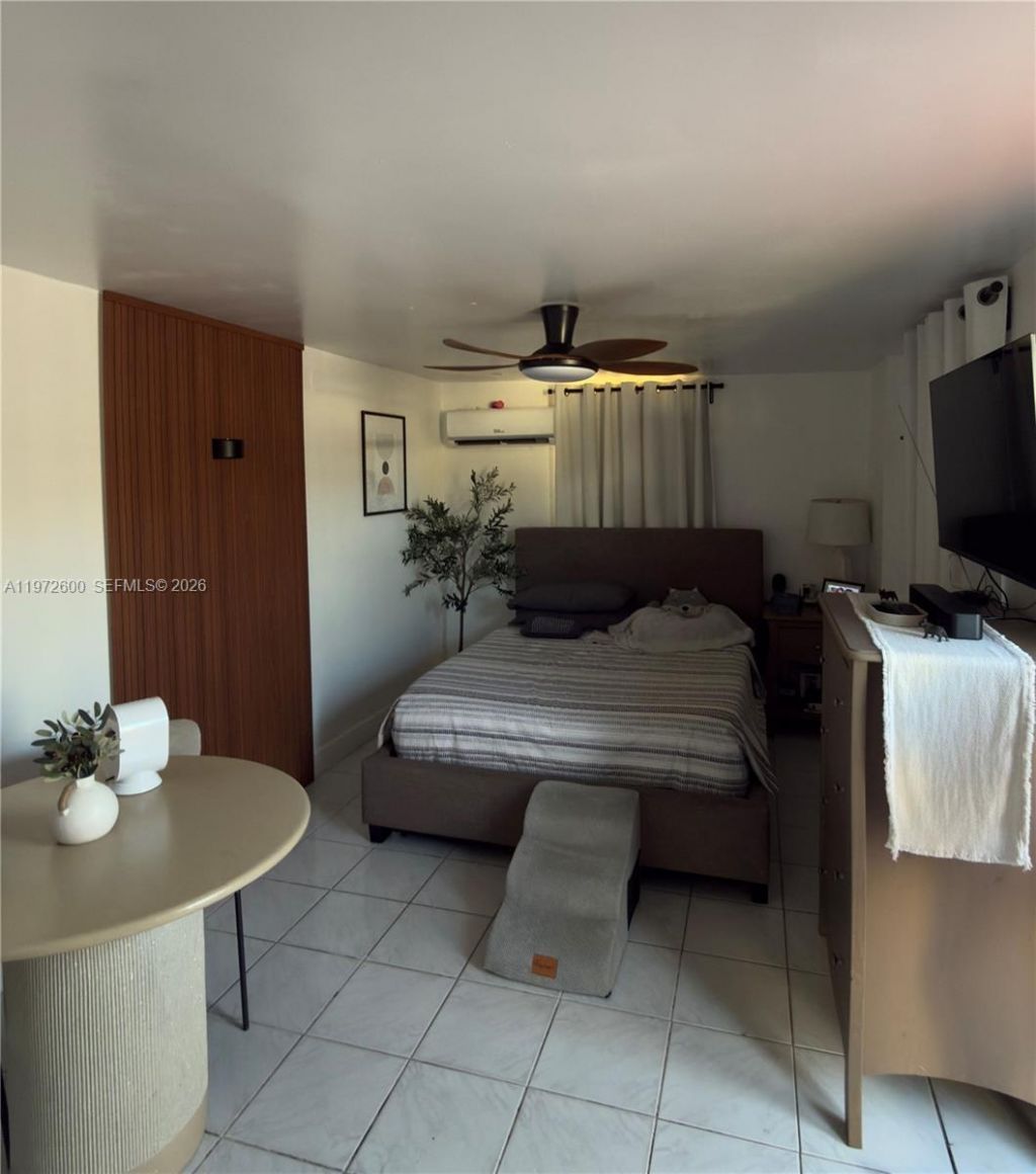 17221 NW 82nd Ave, Hialeah, FL 33015 Photo