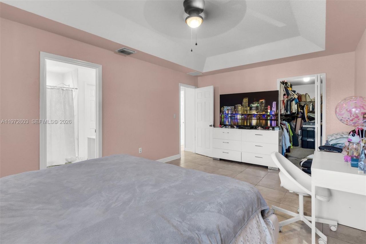 1760 NE 36th Ave , Homestead, FL 33033 Photo