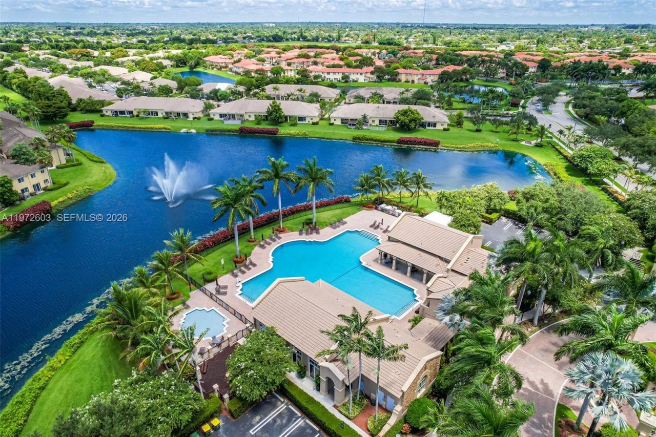 1760 NE 36th Ave , Homestead, FL 33033 Photo