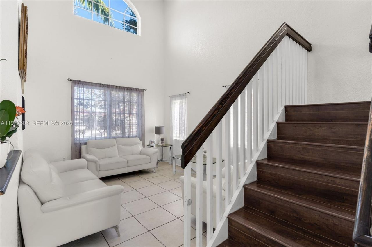 1760 NE 36th Ave , Homestead, FL 33033 Photo