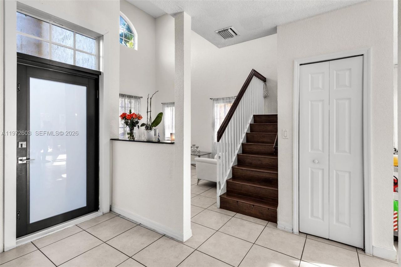 1760 NE 36th Ave , Homestead, FL 33033 Photo