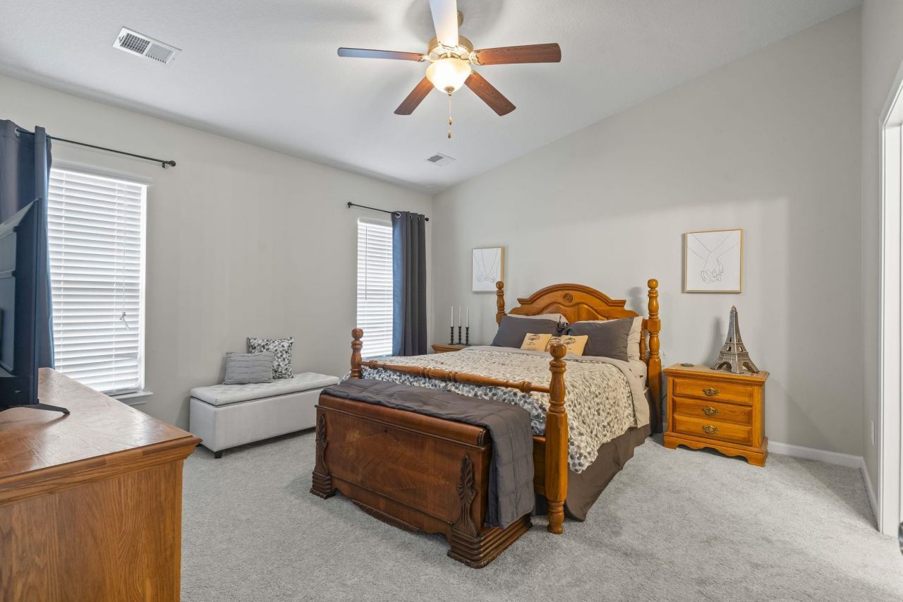 400 Stafford Dr. Photo 16