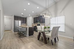 400 Stafford Dr. photo 4