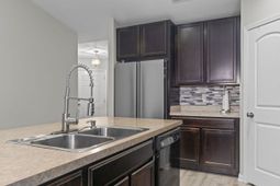 400 Stafford Dr. photo 4