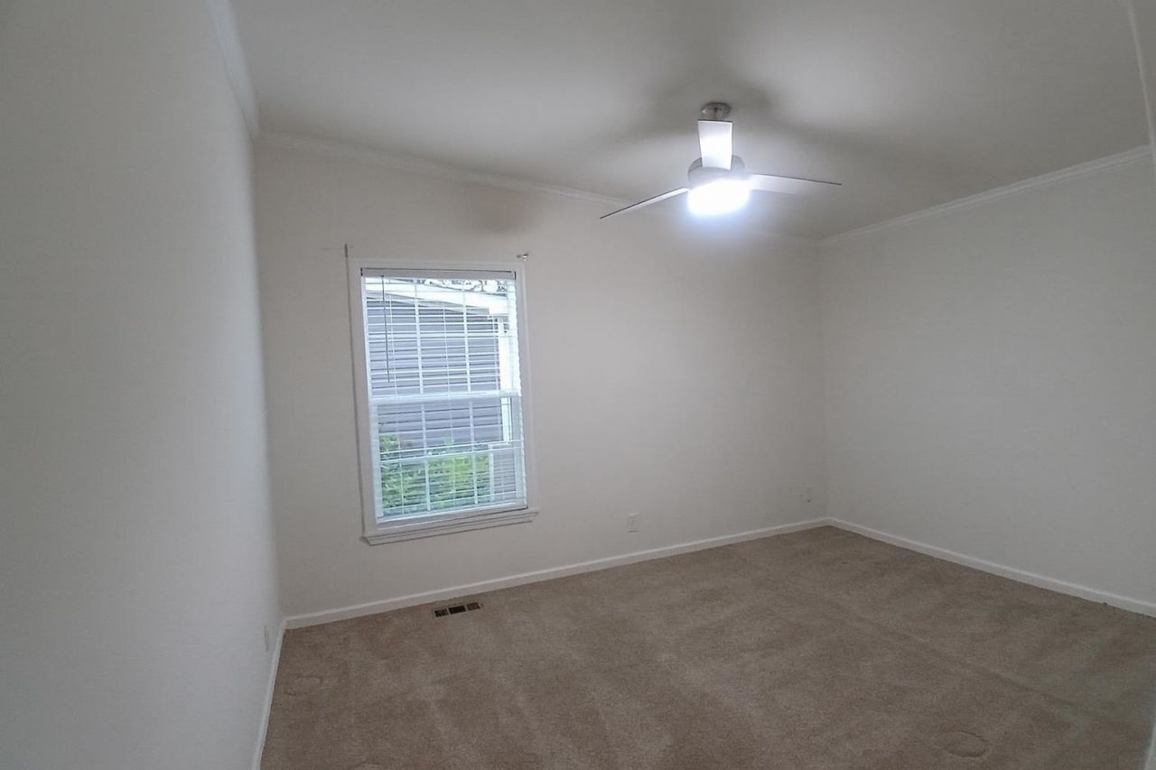 4033 Bubeck Dr. Photo 16