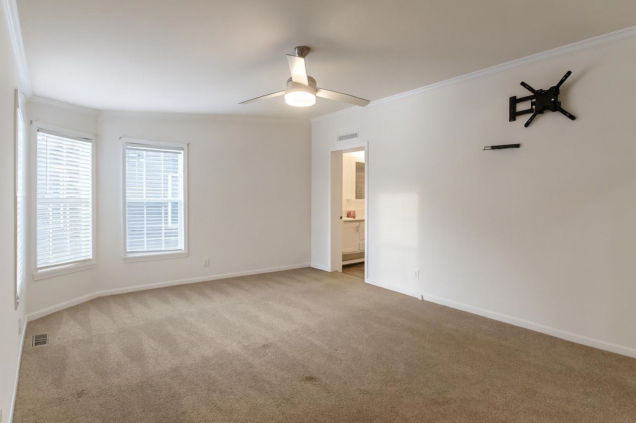 4033 Bubeck Dr. Photo 19