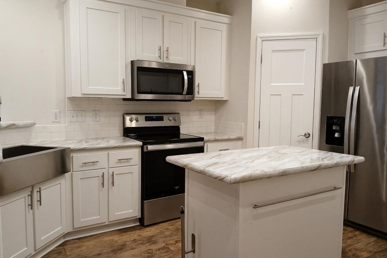 4033 Bubeck Dr. Photo 8