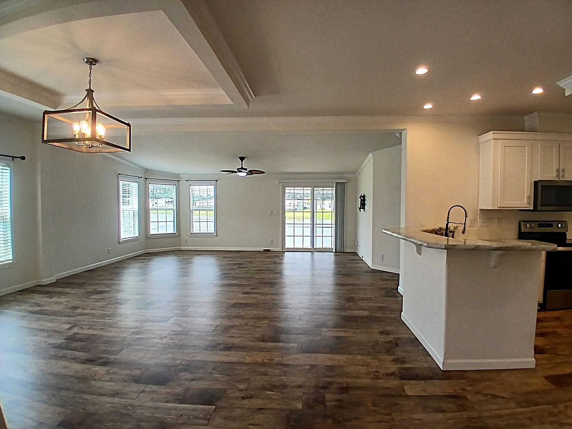 4033 Bubeck Dr. Photo 9