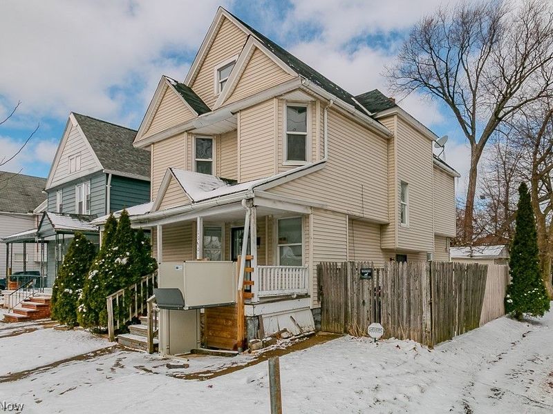 10401 Olivet Avenue, Cleveland, OH 44108 Photo 38