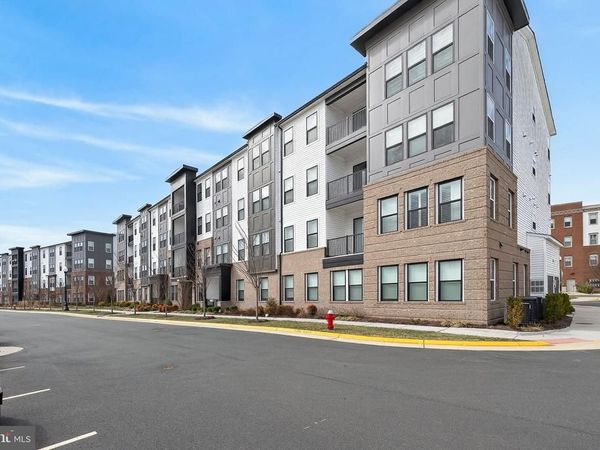 23639 GOLDEN EMBERS SQUARE, Unit 105, ASHBURN, VA 20148