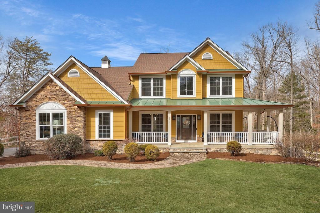 160 Queen Laurens Court, Fredericksburg, VA 22406 Main Photo