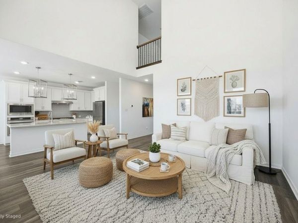 316 Clearlake DR, Hutto, TX 78634