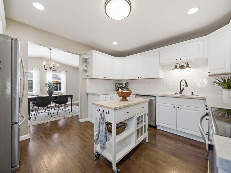 5382 Kirkwood Drive, Grove City, OH 43123 Photo 11