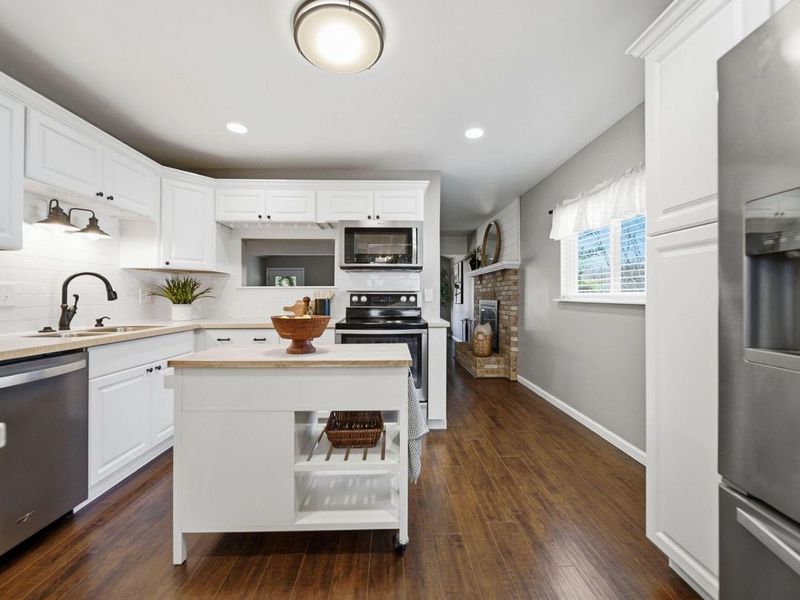 5382 Kirkwood Drive, Grove City, OH 43123 Photo 12