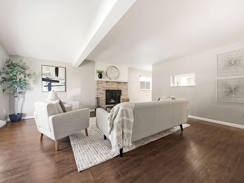 5382 Kirkwood Drive, Grove City, OH 43123 Photo 4