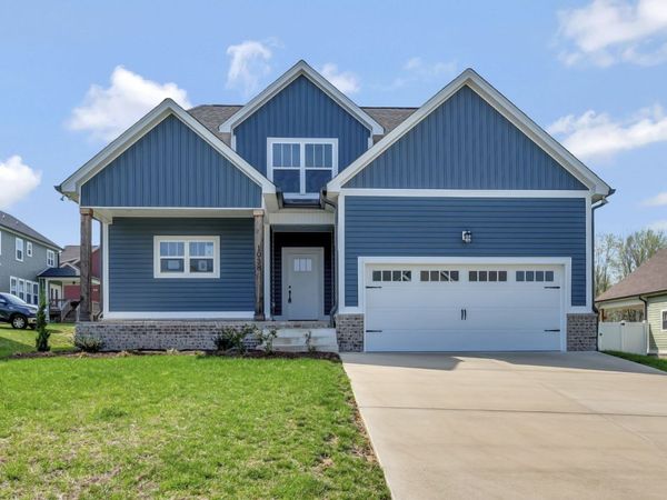1038 Camden Trl , Greenbrier, TN 37073