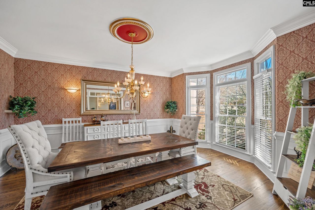 400 Steeple Crest N  Photo 11