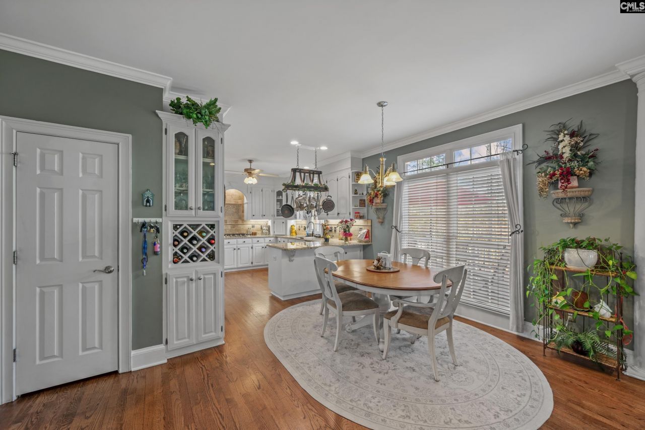 400 Steeple Crest N  Photo 19