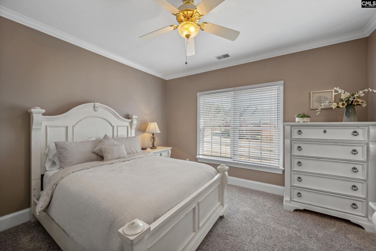 400 Steeple Crest N  Photo 42