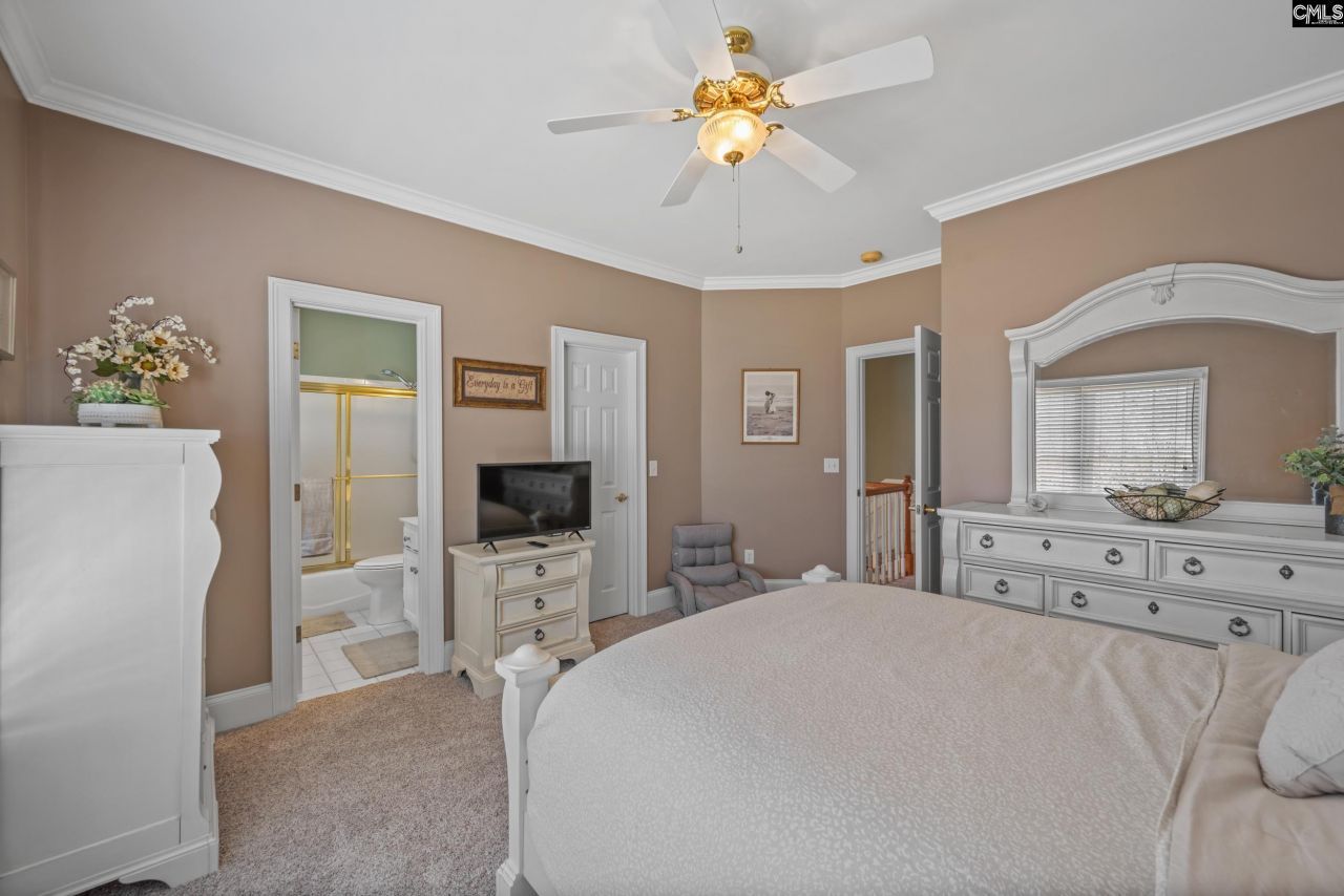 400 Steeple Crest N  Photo 43