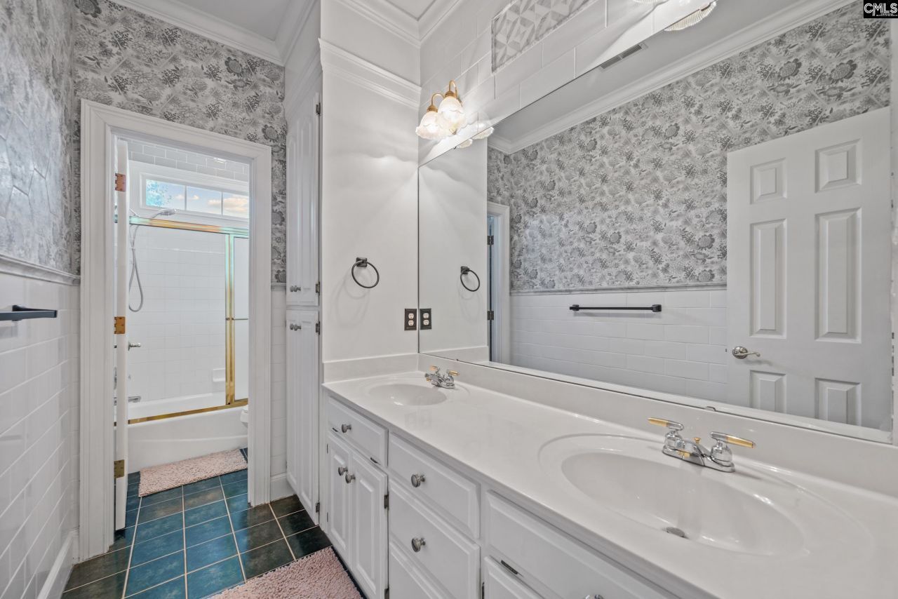 400 Steeple Crest N  Photo 48