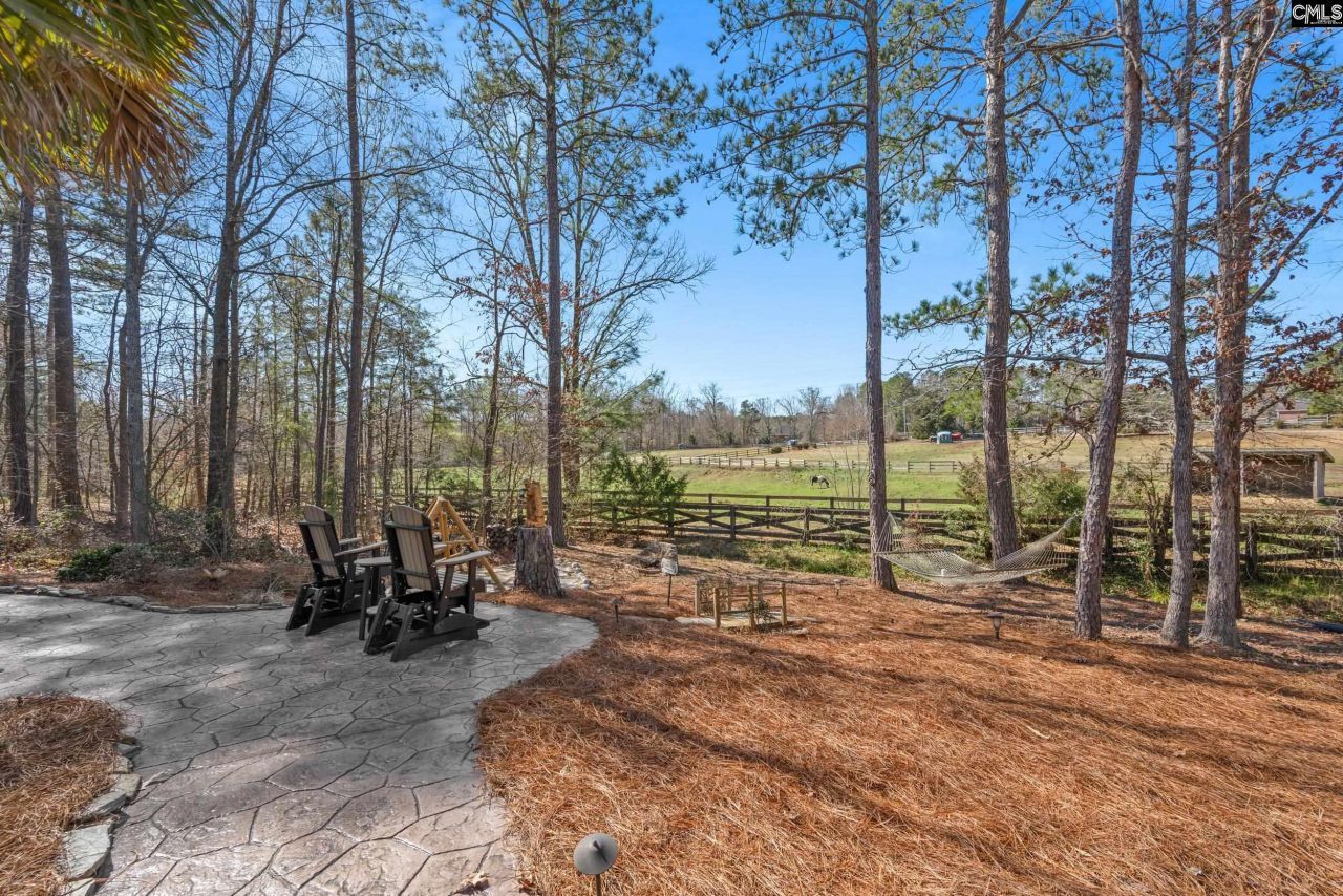 400 Steeple Crest N  Photo 6