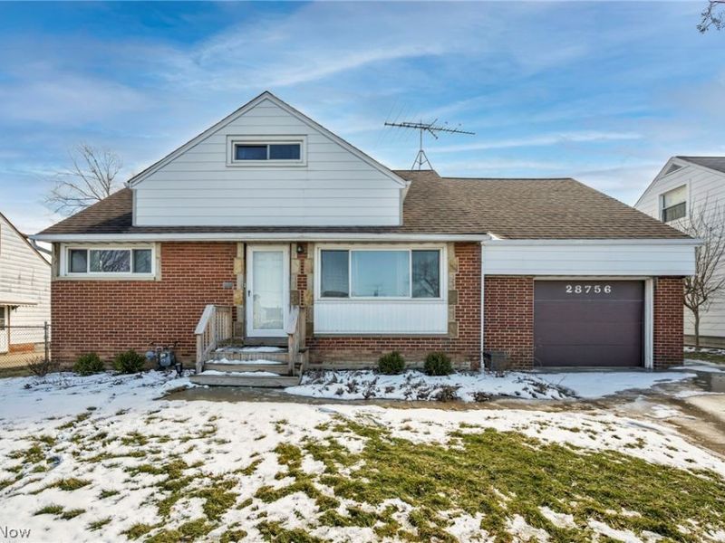 28756 Hazel Avenue, Wickliffe, OH 44092 Photo 1