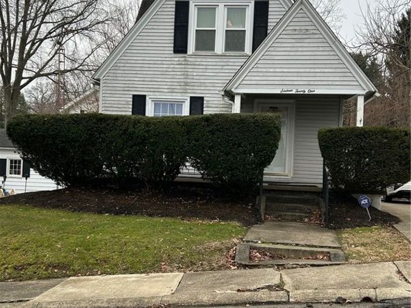 1621 Hobart Avenue NE, Massillon, OH 44646