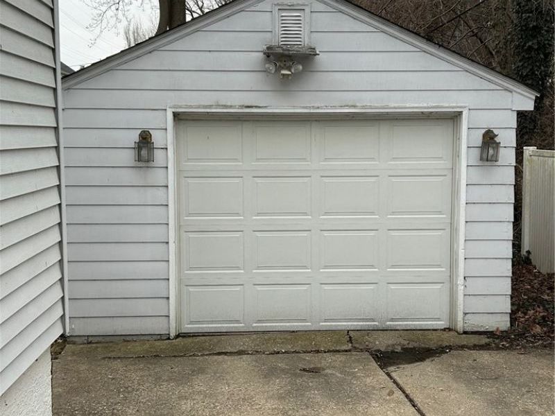 1621 Hobart Avenue NE, Massillon, OH 44646 Photo 2