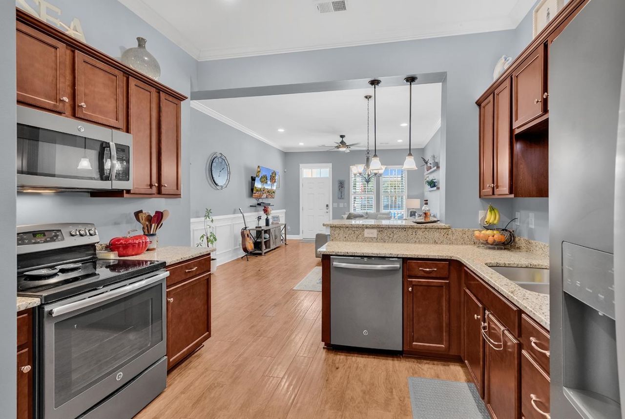 824 Shine Ave. Photo 10