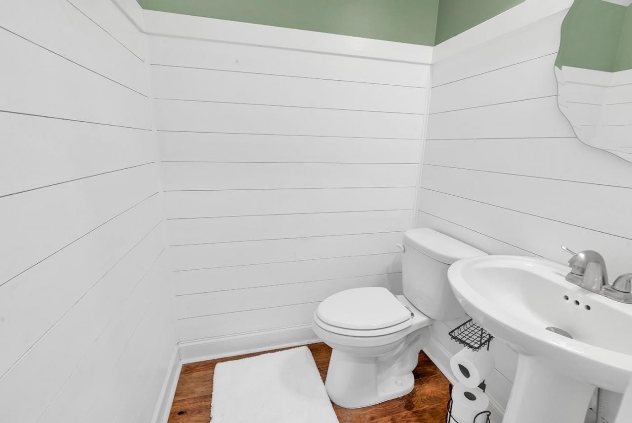 824 Shine Ave. Photo 13