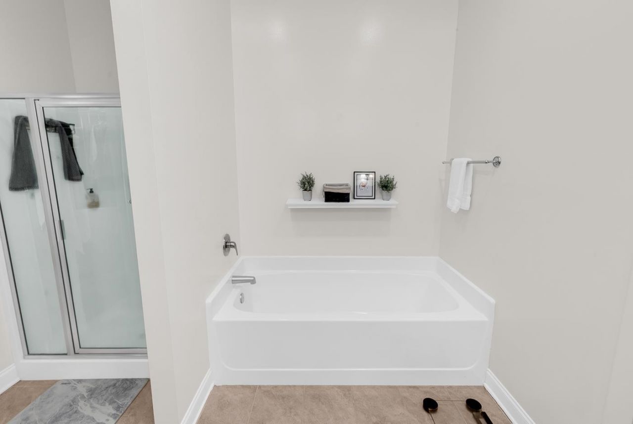 824 Shine Ave. Photo 34