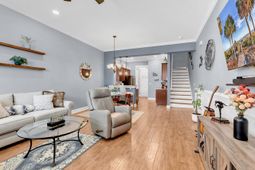 824 Shine Ave. photo 4