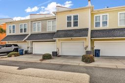 824 Shine Ave. photo 4