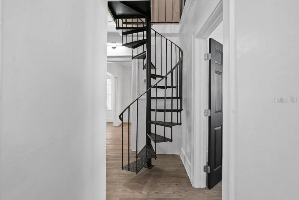 1829 Hollenbeck Drive, Orlando, FL 32806 Photo