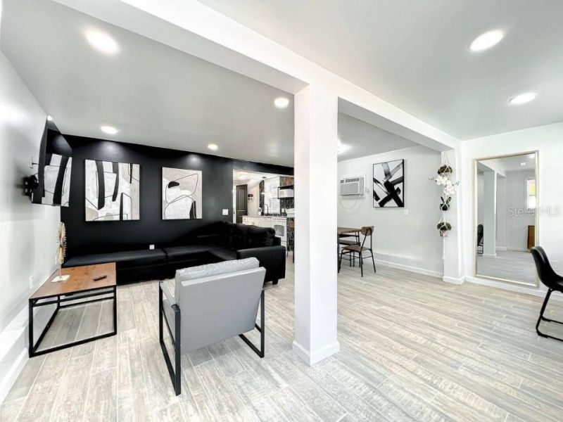 1829 Hollenbeck Drive, Orlando, FL 32806 Photo