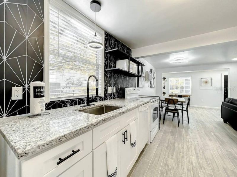 1829 Hollenbeck Drive, Orlando, FL 32806 Photo